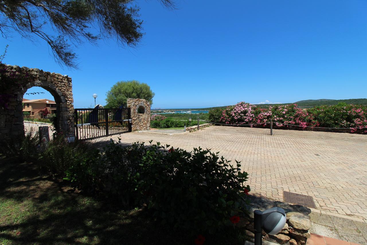 Appartamenti Residence Vela Blu Golfo Aranci Марінелла Екстер'єр фото